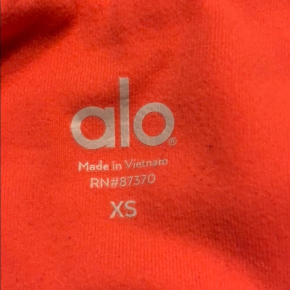 Peach Alo Goddess Leggings - Picture 3 of 3